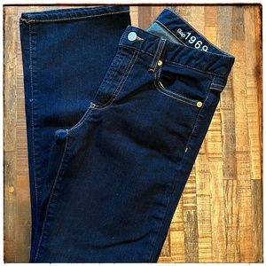 GAP dark denim perfect boot jeans - 28 S